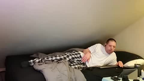 mrxhere online show from February 20, 2:35 pm