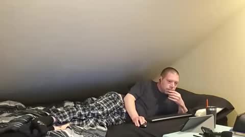 mrxhere online show from March 8, 8:14 pm