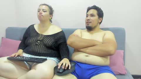 Snapshot of mrymrs_williams chatting on February 9, 3:32 am mrymrs_williams online show from February 9, 3:32 am