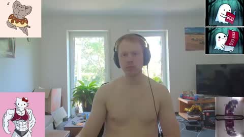 Snapshot of mrzaasch chatting on May 28, 3:53 pm Sascha online show from May 28, 3:53 pm