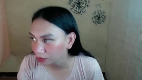 Snapshot of ms_bellaxoxo chatting on April 6, 4:57 am Bella online show from April 6, 4:57 am