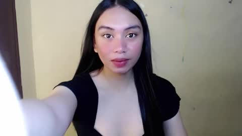 Bella online show from May 25, 3:23 am