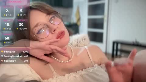 ms_christiana online show from October 25, 5:37 am