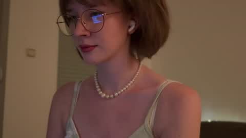 ms_christiana online show from August 2, 12:20 am