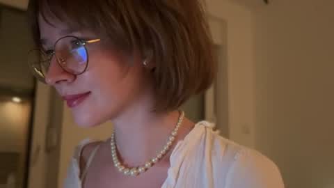 ms_christiana online show from August 4, 12:25 am