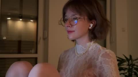 ms_christiana online show from August 4, 11:51 pm
