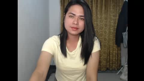 Snapshot of ms_el_natural chatting on May 29, 11:36 pm ms_el_natural online show from May 29, 11:36 pm
