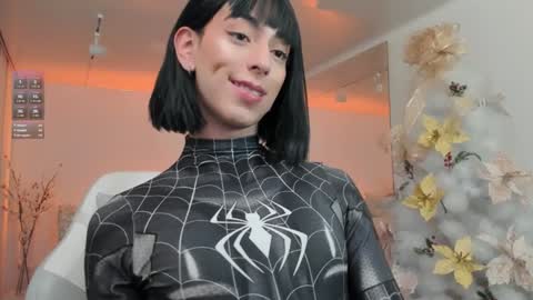 Snapshot of ms_lawless chatting on December 6, 4:14 am Samantha online show from December 6, 4:14 am