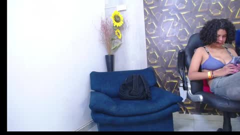 ms_leydi online show from April 1, 4:46 am