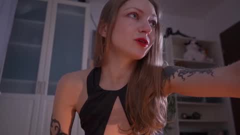 Lore online show from November 8, 8:07 pm