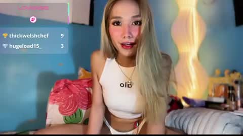 Snapshot of ms_maureenx69x chatting on July 3, 9:10 pm ms_maureenx69x online show from July 3, 9:10 pm