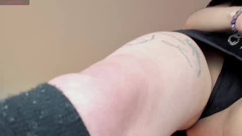 Annabelle  online show from December 18, 5:00 pm