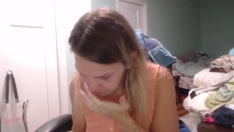 missqueenbbw online show from September 16, 2:56 am