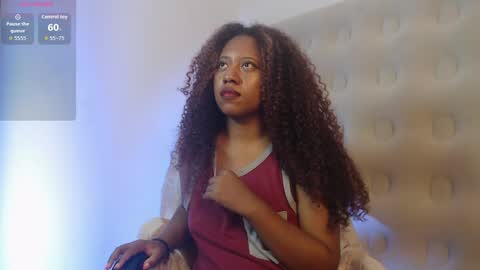Snapshot of ms_zozii chatting on May 2, 7:13 am z o z i online show from May 2, 7:13 am