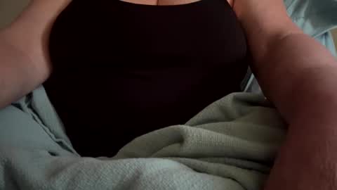 Snapshot of msbigtits69 chatting on October 26, 11:38 am msbigtits69 online show from October 26, 11:38 am