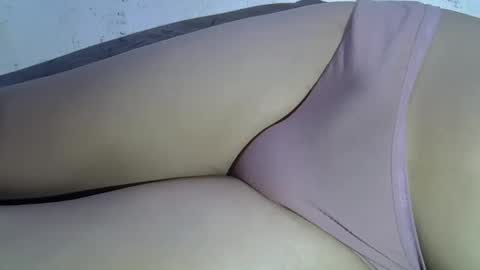 mscumshotter online show from February 25, 7:52 am