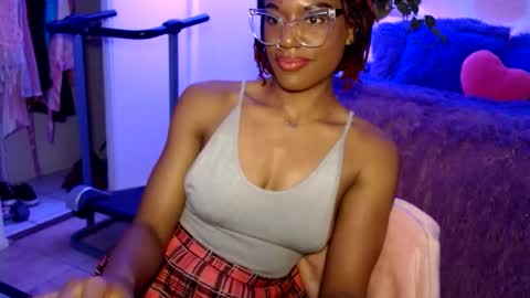 Snapshot of msemonibrown chatting on March 24, 5:45 am CocoSage online show from March 24, 5:45 am