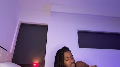 mskitty000 online show from February 26, 12:53 am