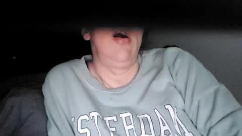 msmomy69 online show from February 5, 12:04 am