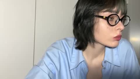 Snapshot of msroxanna chatting on March 10, 3:00 am msroxanna online show from March 10, 3:00 am