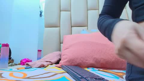 FERNANDA 3 online show from November 21, 3:16 am