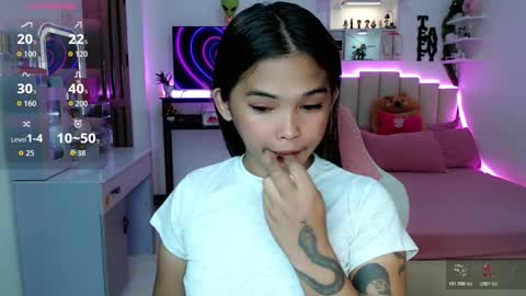 tefany online show from February 22, 3:21 pm