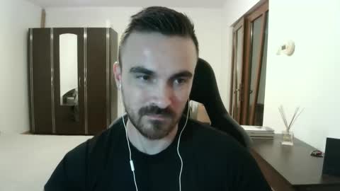 Victor online show from March 10, 8:14 pm