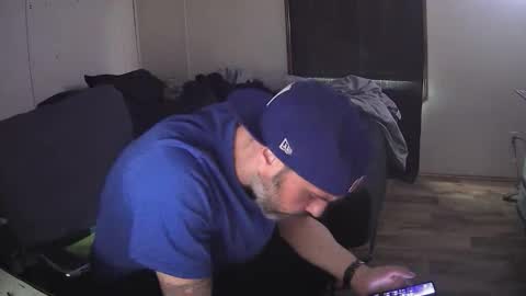 Muffdiver online show from February 7, 2:54 pm