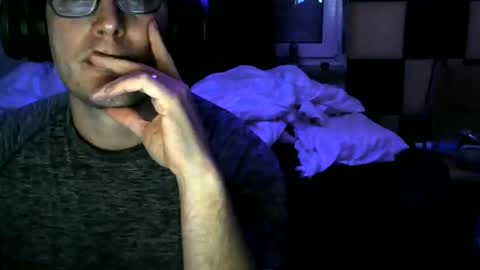 Marius online show from March 7, 2:08 am