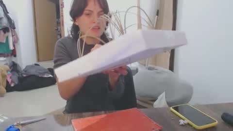 Snapshot of munchi_ chatting on December 14, 1:50 am   online show from December 14, 1:50 am