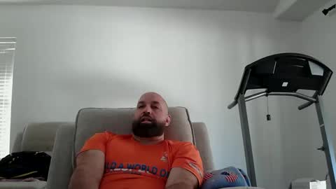 Snapshot of munchies420 chatting on February 14, 2:58 pm Bearded online show from February 14, 2:58 pm