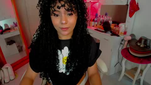 Snapshot of murat_taurus chatting on May 16, 12:37 pm Murat online show from May 16, 12:37 pm