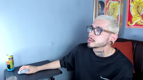 murdok  online show from February 24, 10:19 pm