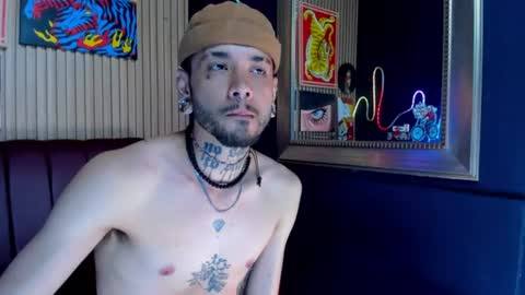 Snapshot of murdockh chatting on August 4, 9:39 pm murdok online show from August 4, 9:39 pm