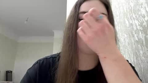 Hanna online show from March 3, 6:36 pm