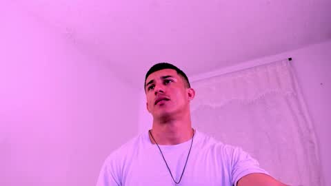 Muscle Man online show from February 22, 11:58 pm