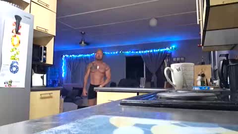 muscledaddy69s online show from December 22, 1:24 am