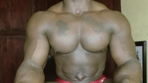 musclegod23 online show from February 16, 2:02 pm