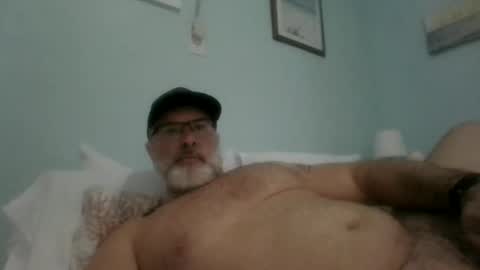 Snapshot of musclemeat41 chatting on January 7, 6:10 pm musclemeat41 online show from January 7, 6:10 pm