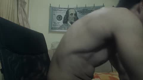 Snapshot of musculargod chatting on January 26, 12:05 am SexyMuscled online show from January 26, 12:05 am