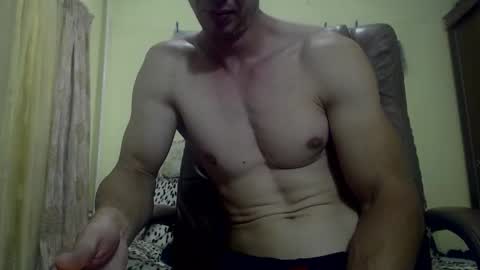 Snapshot of musculargod chatting on September 8, 8:41 pm SexyMuscled online show from September 8, 8:41 pm