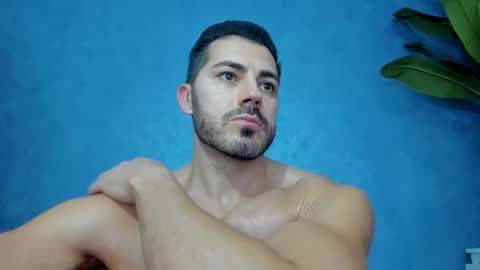 muscularmaster onlyfans online show from January 31, 9:35 pm