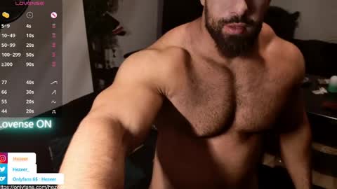 Snapshot of musculusx chatting on April 29, 11:47 am Musculus online show from April 29, 11:47 am