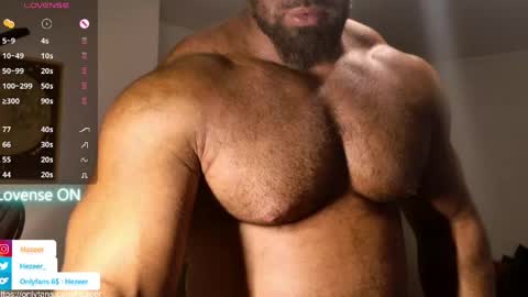 Snapshot of musculusx chatting on April 30, 8:57 pm Musculus online show from April 30, 8:57 pm