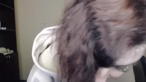 Snapshot of muse_kitty_jenia chatting on February 15, 6:33 pm Jenya online show from February 15, 6:33 pm