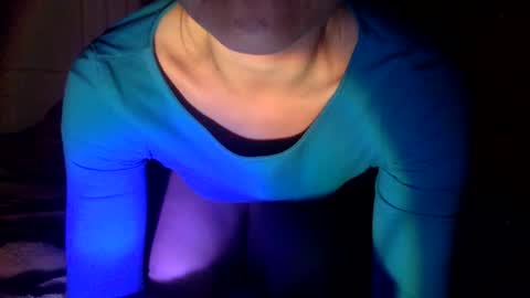 Snapshot of muse_online chatting on December 8, 5:55 pm Muse Ali online show from December 8, 5:55 pm