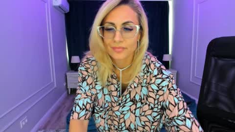 Diana online show from January 29, 11:30 am