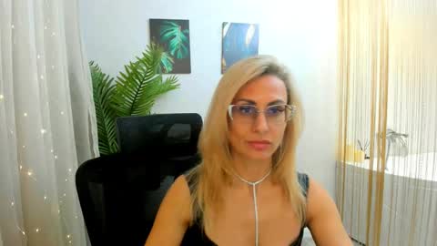 Diana online show from February 21, 11:55 am