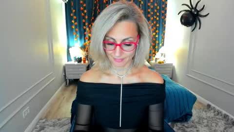 Diana online show from October 17, 12:19 pm