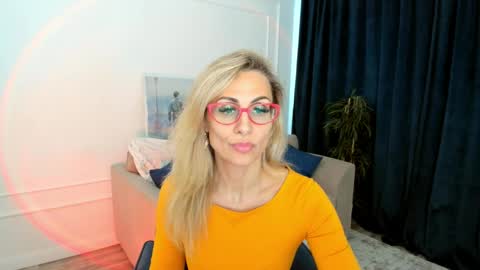 Diana online show from April 3, 11:41 am